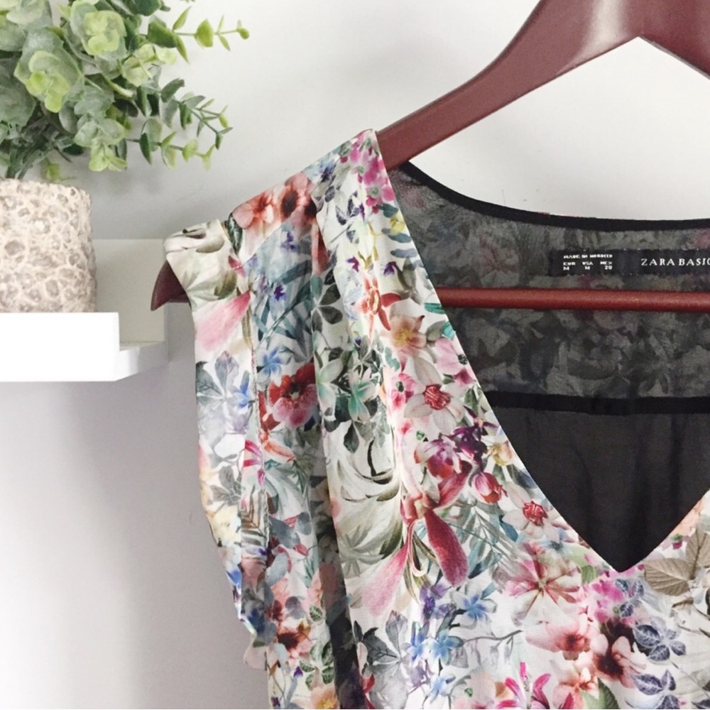 Zara | Floral Dress Sheer Back - Picture 2 of 5